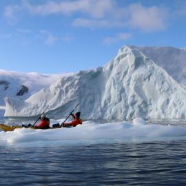 Inspiring Explorers A'aifou Kaufusi-Potemani and Owain John kayaking through the brash ice (004)