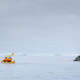 Deputy Principal Shauna Eldridge and Inspiring Explorer Jaylee Savage kayaking (001)