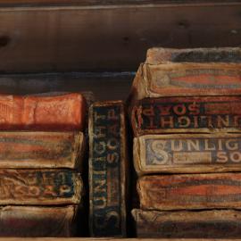 2008 09 'Nimrod' hut, interior artefacts (155)