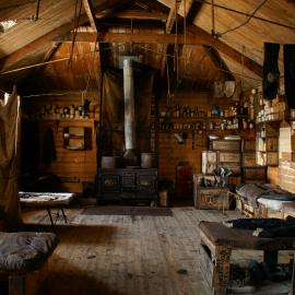 2007 Main space inside Shackleton's 'Nimrod' hut, Cape Royds
