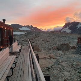 Sunset at Mueller Hut (001)