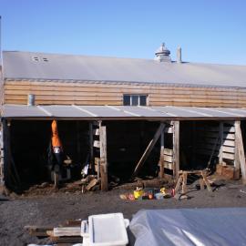 2009-10 Cape Evans, Stables rehabilitation - Stables North wall (130)