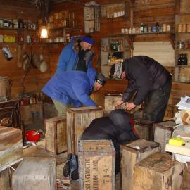 2006-07 Unpacking artefacts at Cape Royds