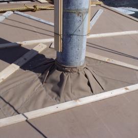 2006-07 Detail of the flue base at Cape Royds