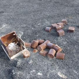 2006-07 Caches of stores at Cape Royds