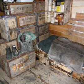 2008 Artefacts inside the main space of Shackleton's 'Nimrod' hut