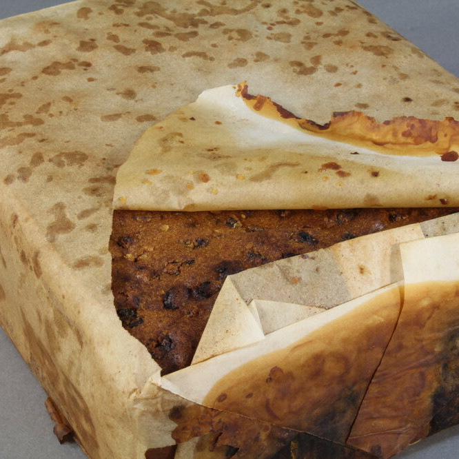 Famous Discoveries - Century-old Fruitcake