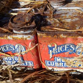 2010-11 Cans of Price's Motor oil from Cape Royds