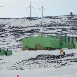 Buildings at Scott Base (001)