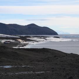 2013-14 AHT field camp and Scott's 'Terra Nova' hut, Cape Evans