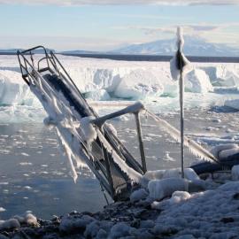 2013-14 Sea ice changes at Scott Base