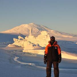 2013-14 Lizzie Meek in front of Mount Erebus