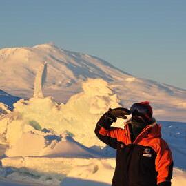2013-14 Lizzie Meek in front of Mount Erebus