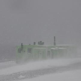 2013-14 Scott Base in a condition 2 storm (003)