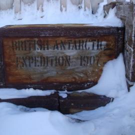 2013-14 Venesta case outside Shackleton's 'Nimrod' hut, Cape Royds (001)
