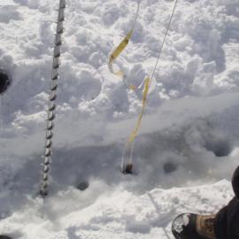 2013-14 Drilling holes to measure ice thickness (001)