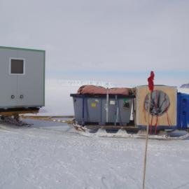 2013-14 AHT supplies and equipment during transport (001)