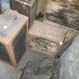2013-14 Location image, Venesta cases, Scott's 'Discovery' hut, Hut Point (003)