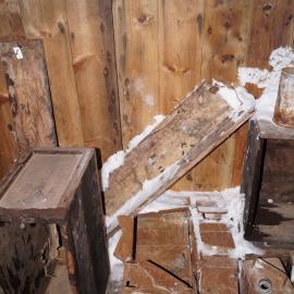 2013-14 Location image, artefacts, Scott's 'Discovery' hut, Hut Point