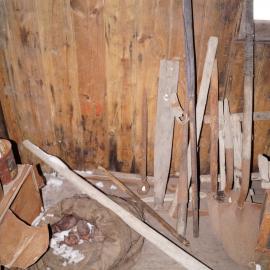 2013-14 Location image, artefacts, Scott's 'Discovery' hut, Hut Point