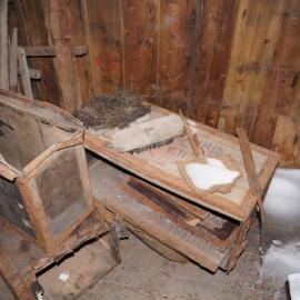 2013-14 Location image, artefacts, Scott's 'Discovery' hut, Hut Point