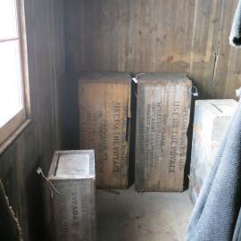 2013-14 Location image, artefacts, Scott's 'Discovery' hut, Hut Point