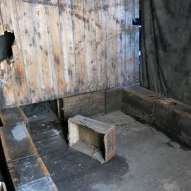 2013-14 Location image, sleeping platform, Scott's 'Discovery' hut, Hut Point