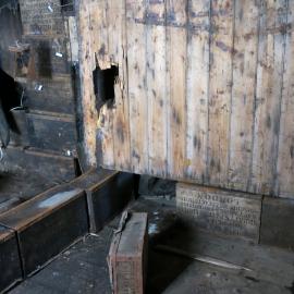 2013-14 Location image, sleeping platform, Scott's 'Discovery' hut, Hut Point