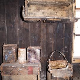 2013-14 Location image, artefacts on Table 1, Scott's 'Discovery' hut, Hut Point (002)