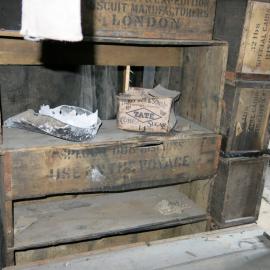 2013-14 Location image, artefacts on sleeping platform, Scott's 'Discovery' hut, Hut Point (009)