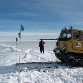 2013-14 Hägglunds travelling over a crack in the sea-ice (001)