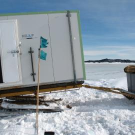 2013-14 Hägglunds travelling over a crack in the sea-ice (003)