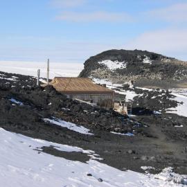 2005-06 Shackleton's 'Nimrod' hut, Cape Royds (001)