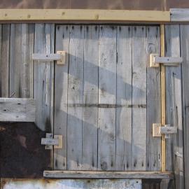2005-06 Work details, window, Shackleton's 'Nimrod' hut, Cape Royds (002)