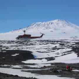 2005 Helicopter landing at Cape Royds