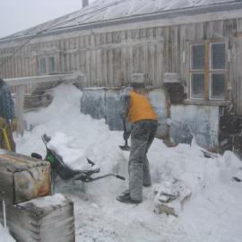 2005 Al Fastier and Neville Ritchie outside Shackleton's 'Nimrod' hut, Cape Royds