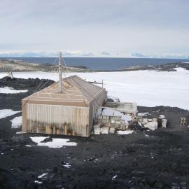 East elevation of Shackleton's 'Nimrod' hut