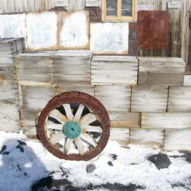 Garage on north side of Shackleton's 'Nimrod' hut 