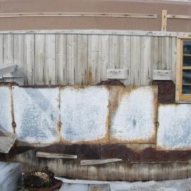 Exterior wall, north elevation and garage, Shackleton's 'Nimrod' hut (001)