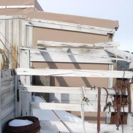 Exterior wall, north elevation of Shackleton's 'Nimrod' hut