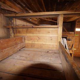 2015-16 Ellifsen's bunk, Borchgrevink's Living hut (004)