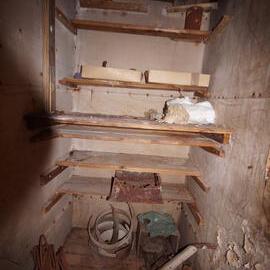 2015-16 Office, Borchgrevink's Living hut (001)