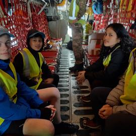 Young Inspiring Explorers™ visiting RNZAF C130 Hercules (017)