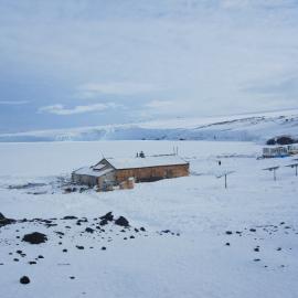 2010-11 Scott's 'Terra Nova' hut and the Barne Glacier