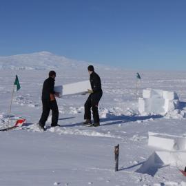 2010-11 Jaime Ward and Jamie Clarke during Antarctic field training