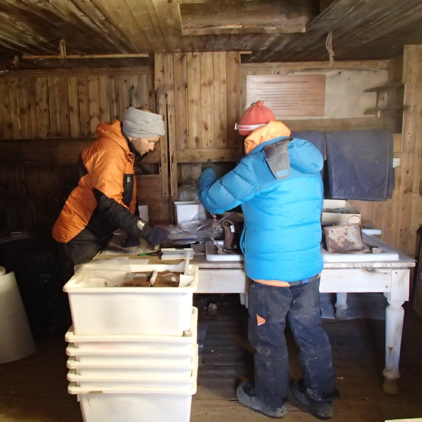 Cape Adare huts - Emergency repairs and artefact return to NZ