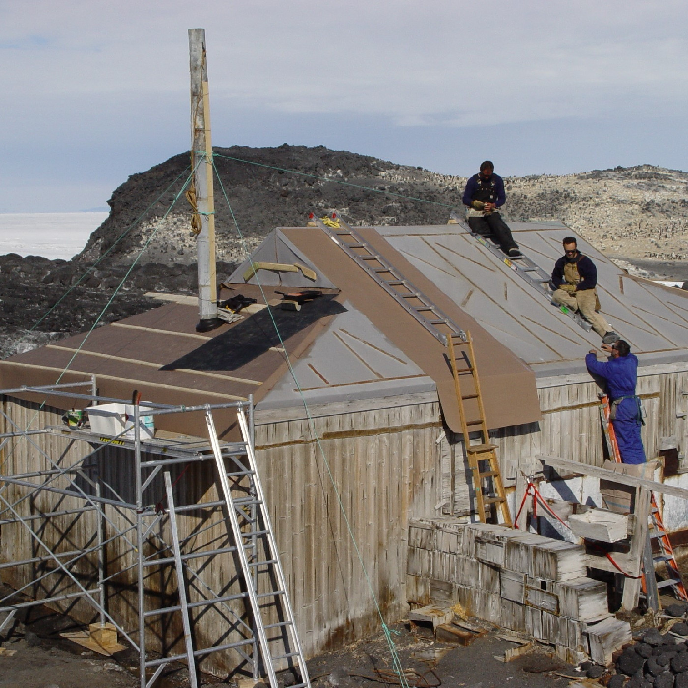 'Nimrod' hut - During RSHRP Conservation