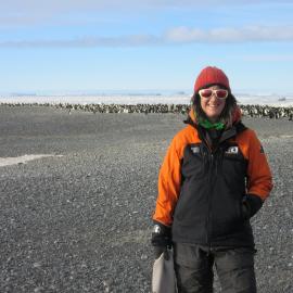 2015-16 Project Manager-Artefacts Lizzie Meek