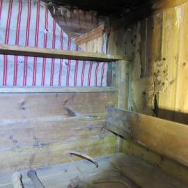 2015-16 Location image - Colbeck's bunk, Borchgrevink's hut (003)