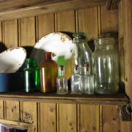 2015-16 Location image - Galley, Borchgrevink's hut (030)